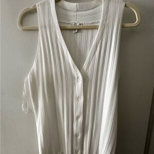 NWOT Current Air button down trendy top.  Perfect staple to any wardrobe.